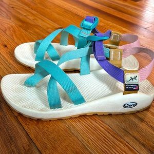 Women’s Custom Pastel Rainbow Chacos Women’s 11